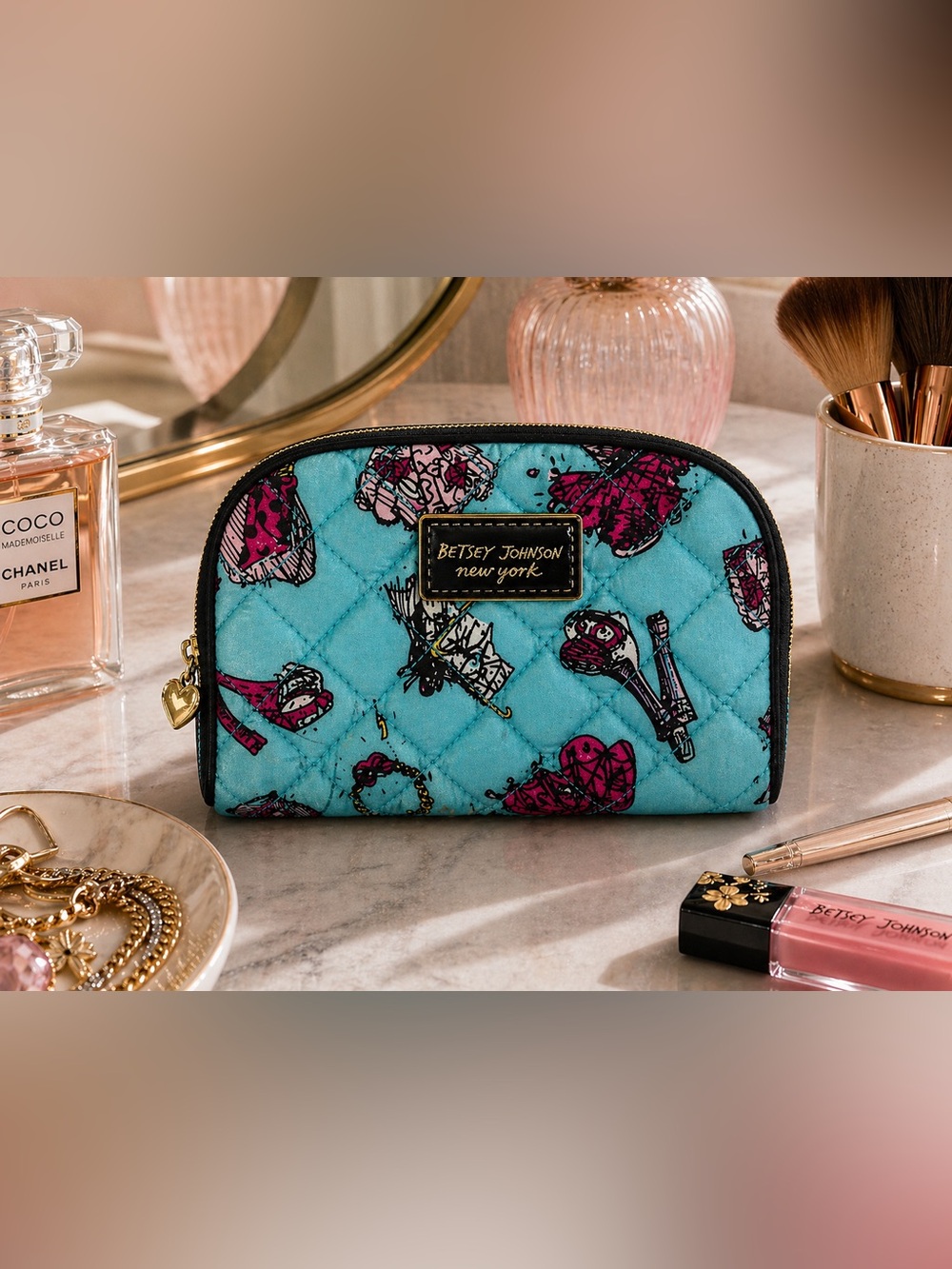Betsey Johnson Teal Quilted Cosmetic Bag Y2K Girly Heart Zipper Makeup Pouch